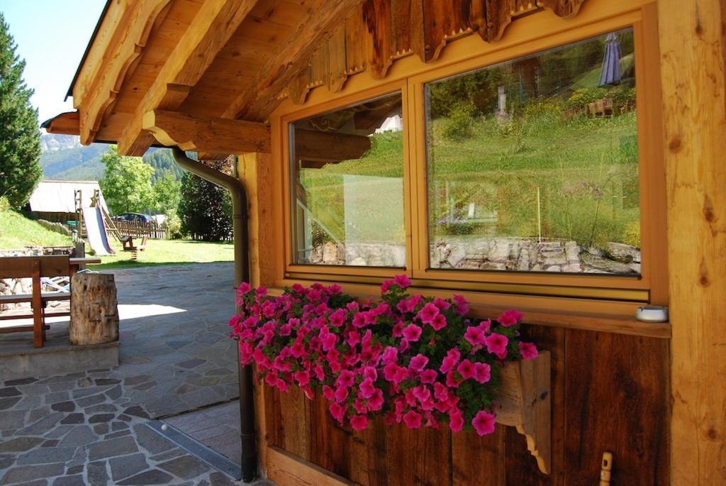 Appartamenti Chalet Orchidea Canazei Exterior photo
